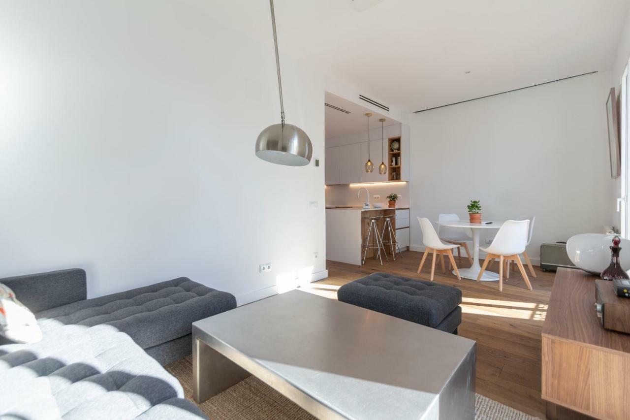 Apartament Urbantec Realty - Atocha Y Museos Madryt Zewnętrze zdjęcie